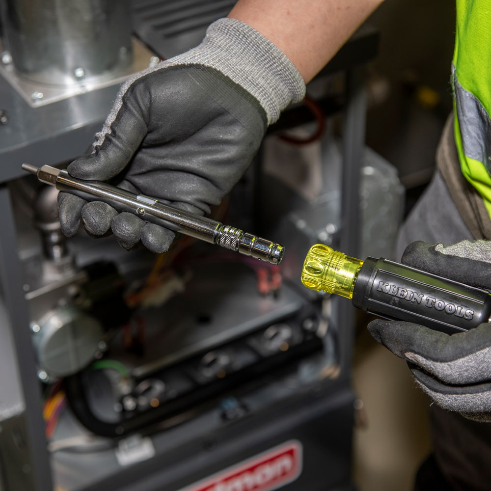 Klein Tools 32500 32596-0 Multi-Bit Screwdriver / Nut Driver, 1 Pcs, Phillips, Slotted, Hex Nut Driver, Schrader Valve, Phillips: #2; Slotted: 1/8", 1/4"; Nut Driver: 1/4" (Magnetic), 5/16" (Magnetic), 1/4" (Hollow), 3/8" (Hollow); Schrader Valve Core Tool Point Size, SAE, Non-Insulated, Round (Hollow Shaft For 1/4" & 3/8" Nut Drivers), Magnetized Tip (1/4" And 5/16" Nut Drivers)