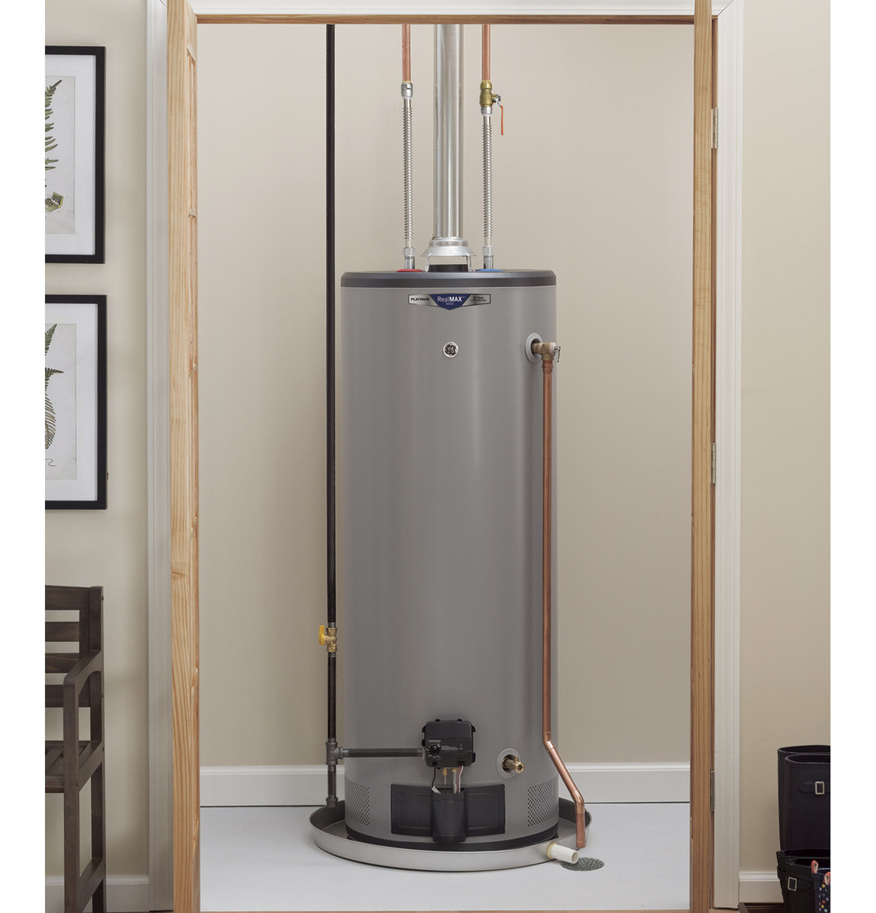 General Electric RealMAX Platinum GG40T12BXR Tall Natural Gas Water Heater, 40 Gallons Capacity, 40,000 BTU/hr, Natural Gas, 83 GPH First Hour Delivery, 41.6 GPH (At 90Â°F Rise) Recovery Rate, No Energy Star Compliant, Atmospheric Vent Type